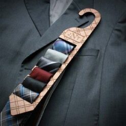 نگهدارنده کراوات