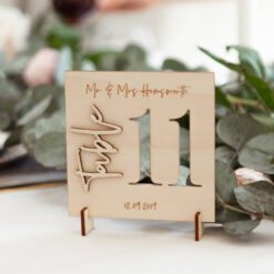 استند عدد میز عقد و عروسی چوبی